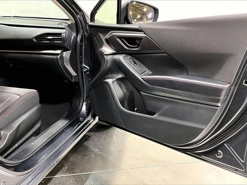 Used 2024 Subaru Impreza 2.0i Sport image 17