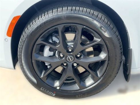 New 2026 Chrysler Pacifica Limited image 12