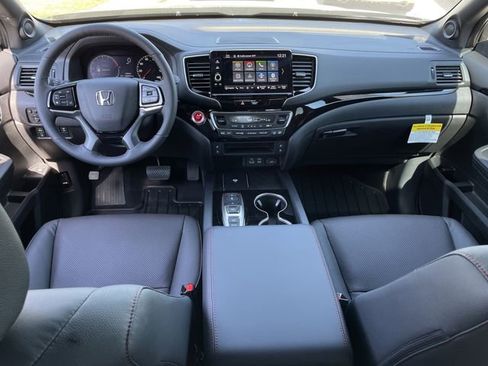 New 2026 Honda Ridgeline Black Edition image 9