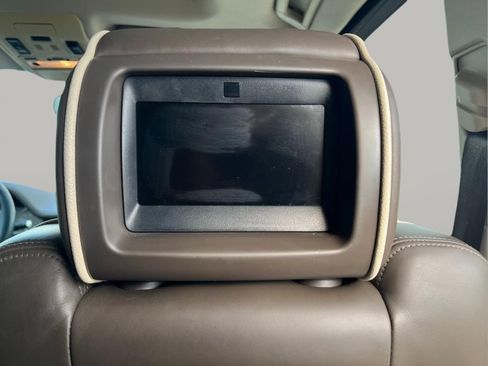 Used 2010 Land Rover Range Rover Supercharged image 34