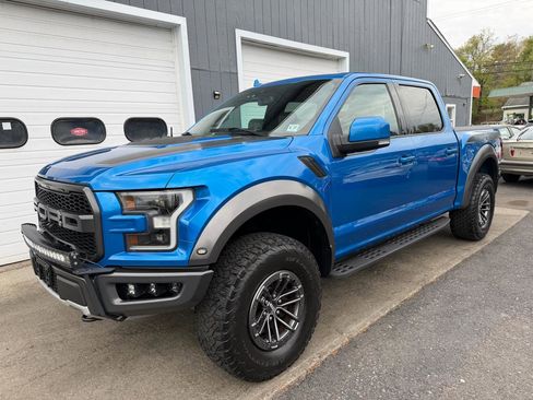 Used 2019 Ford F150 Raptor w/ Equipment Group 802A Luxury AWD/4WD image 1