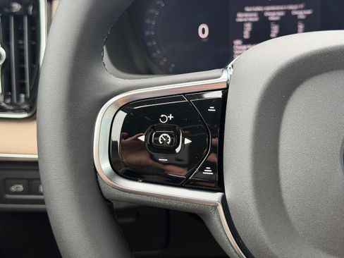 New 2026 Volvo XC90 T8 Plus w/ Protection Package AWD/4WD image 11
