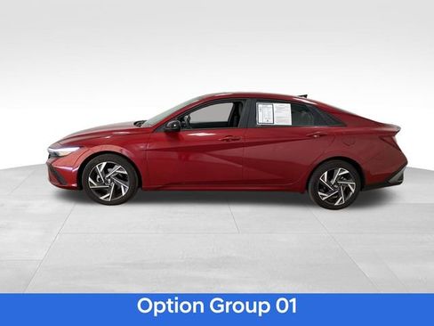 Certified 2025 Hyundai Elantra Sport image 2