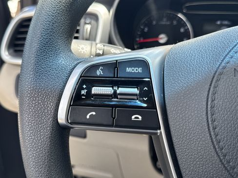 Used 2019 Kia Sorento FWD image 29