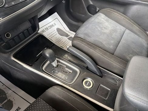 Used 2018 Mitsubishi Outlander ES AWD/4WD image 33