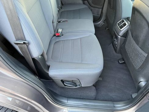 Used 2019 Kia Sorento AWD w/ LX Convenience Package image 28