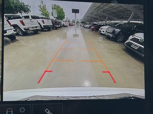 Used 2026 GMC Acadia Elevation FWD image 11