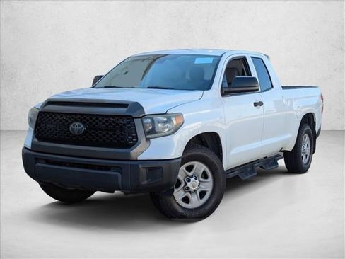 Used 2018 Toyota Tundra SR image 1