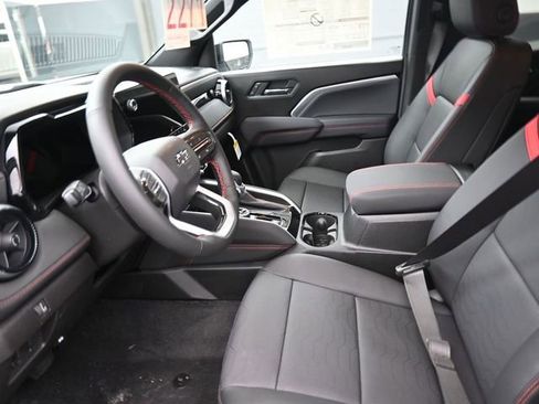 New 2026 Chevrolet Colorado Z71 w/ Technology Package image 8