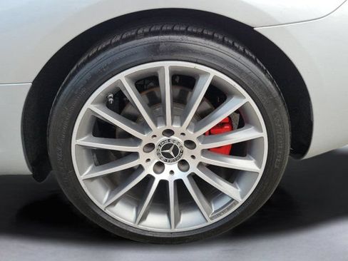 Used 2019 Mercedes-Benz SLC 300 image 9