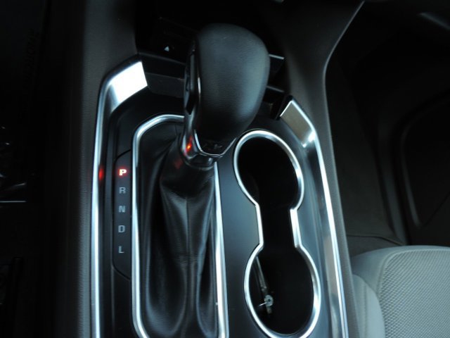 Used 2021 Chevrolet Traverse LT FWD image 25