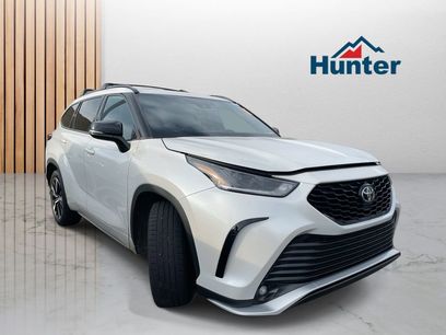 Used 2021 Toyota Highlander XSE