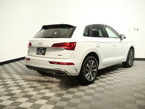 Used 2022 Audi Q5 2.0T Premium w/ Convenience Package image 6