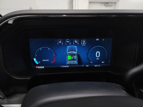 Used 2025 Ford F350 Lariat w/ Lariat Ultimate Package image 9