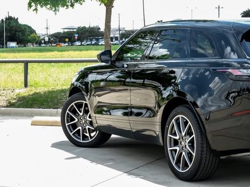 Used 2025 Land Rover Range Rover Velar Dynamic SE AWD/4WD image 13