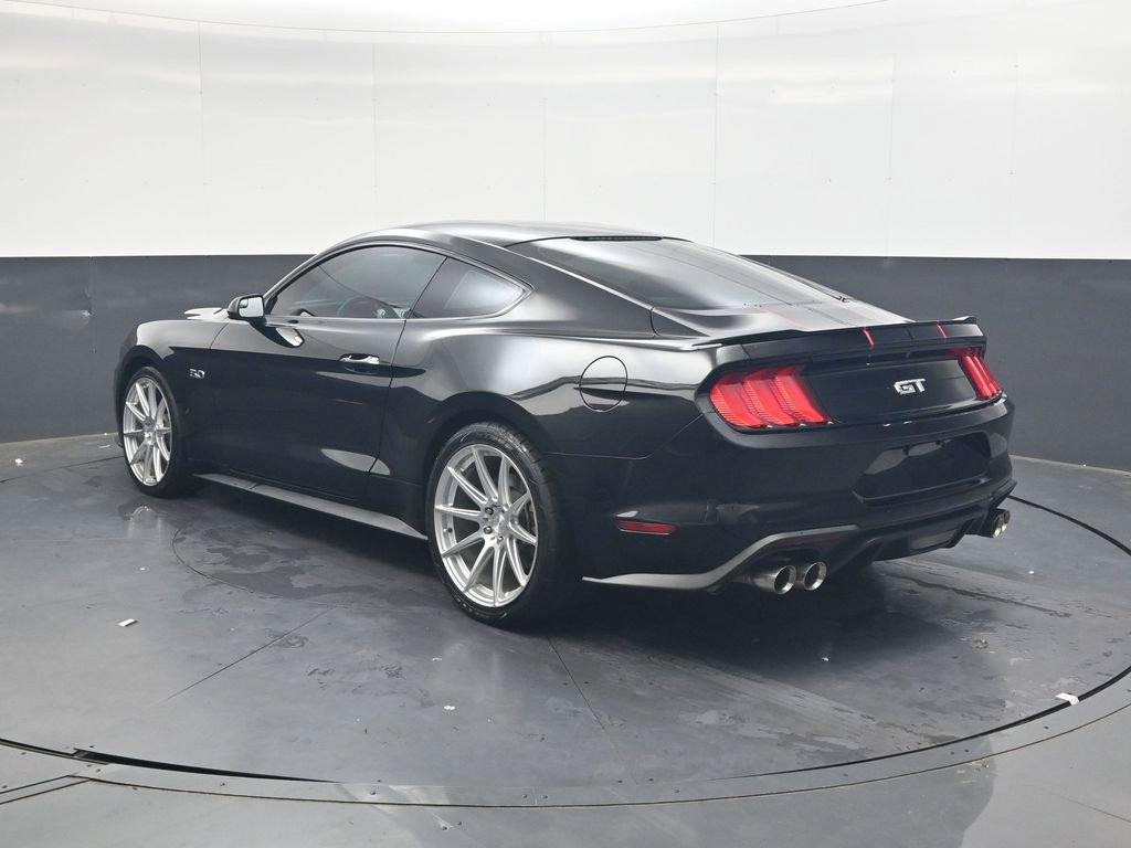Used 2018 Ford Mustang GT RWD image 6