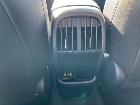 Used 2025 Hyundai Kona SEL image 25