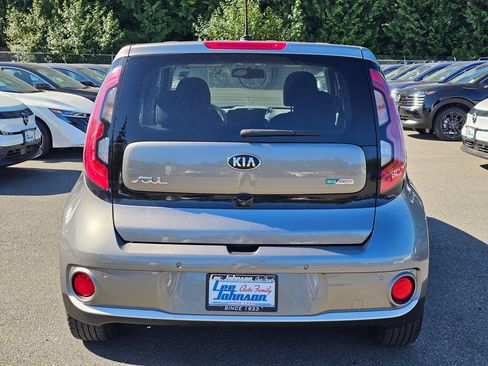 Used 2016 Kia Soul EV + w/ Paint Protection Film Package FWD image 6