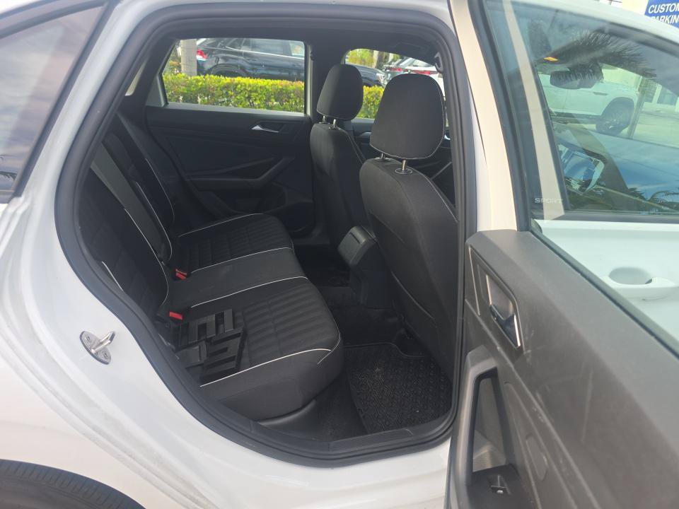 Used 2023 Volkswagen Jetta Sport FWD image 16