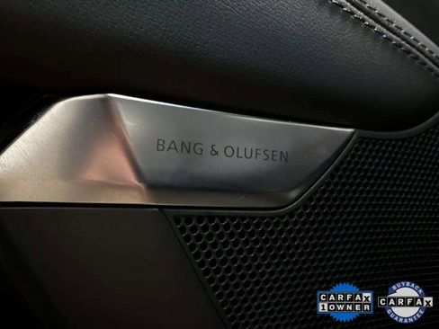 Used 2023 Audi e-tron GT Premium Plus image 34