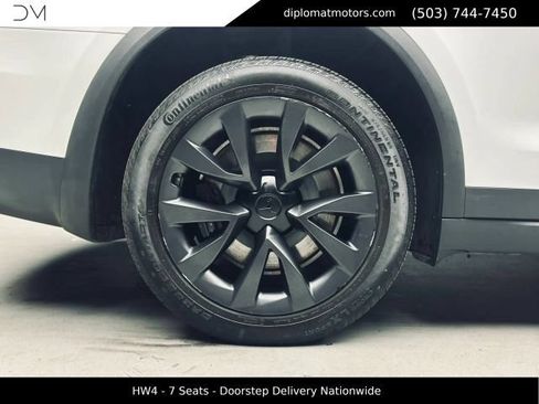 Used 2023 Tesla Model X AWD/4WD image 42