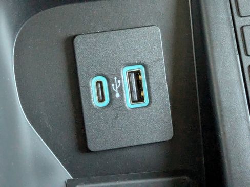 Used 2024 Ford F150 XLT w/ Mobile Office Package image 23