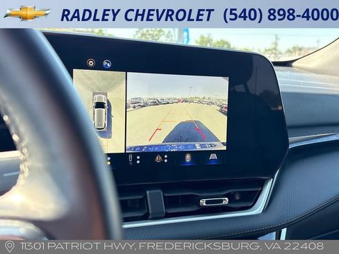 Certified 2025 Chevrolet Equinox LT w/ Convenience Package II AWD/4WD image 11