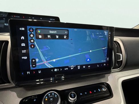 Used 2025 Ford Expedition Active image 23