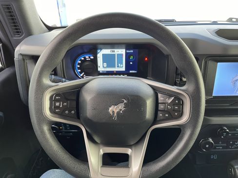 Used 2022 Ford Bronco 4-Door image 11