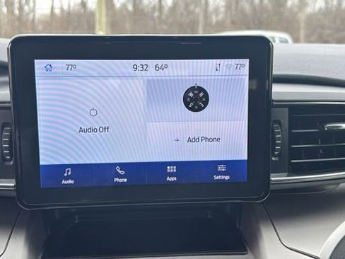 Certified 2022 Ford Explorer XLT w/ Equipment Group 202A image 22