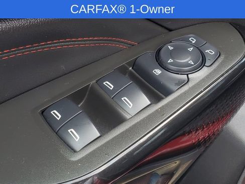 Certified 2024 Chevrolet Trax RS w/ Sunroof Package FWD image 12