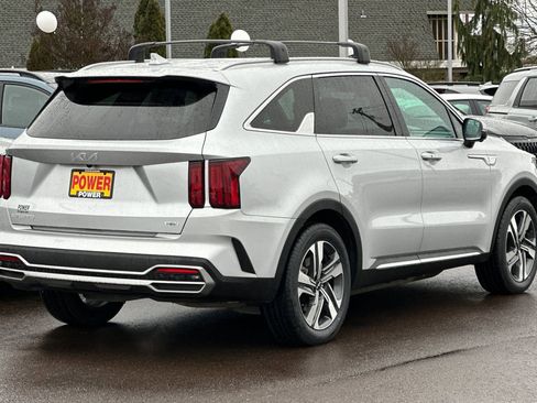 Used 2023 Kia Sorento SX Prestige image 4