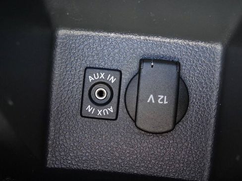 Used 2012 Volkswagen Passat 2.5 SE FWD image 8
