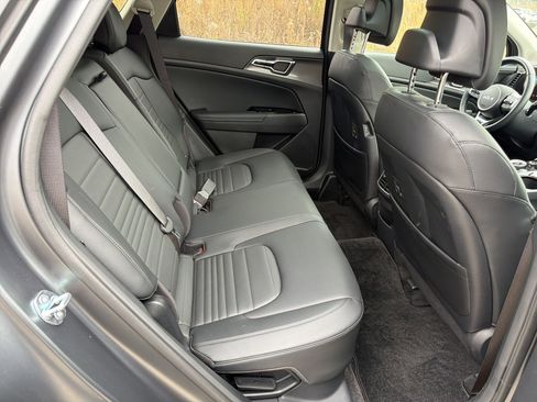 Used 2024 Kia Sportage SX Prestige image 15