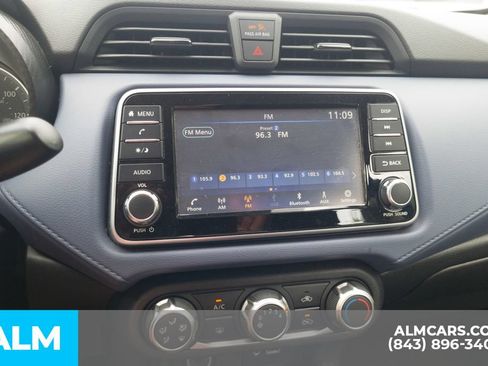 Used 2024 Nissan Versa SV FWD image 23