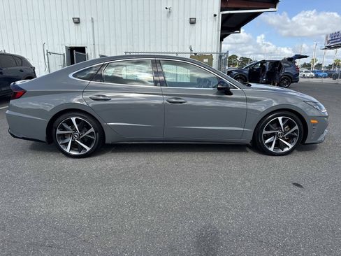 Used 2021 Hyundai Sonata SEL Plus FWD image 2