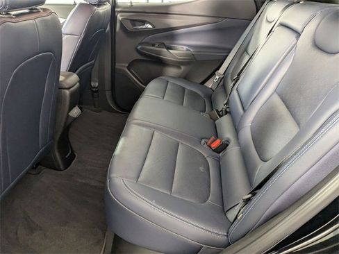 Certified 2023 Chevrolet Bolt EUV LT w/ Convenience Package image 27