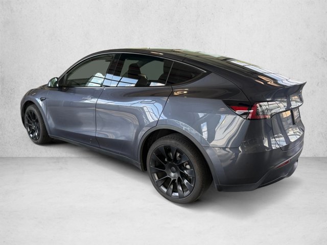 Used 2023 Tesla Model Y Long Range AWD/4WD image 8