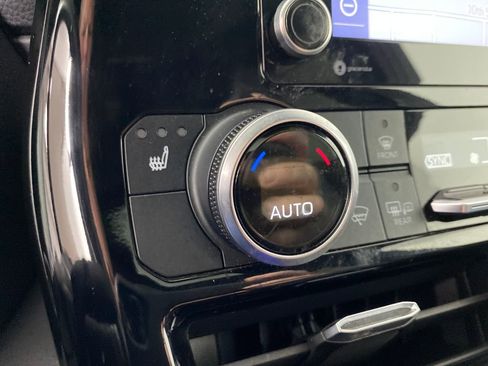 Used 2021 Toyota Highlander XSE image 22