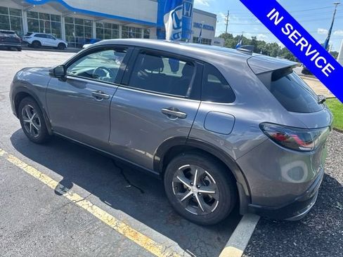 Used 2024 Honda HR-V EX-L image 4