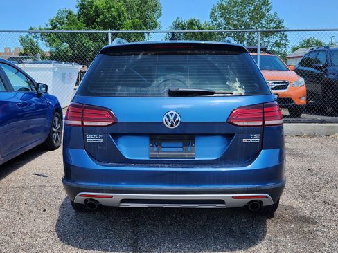 Used 2018 Volkswagen Golf Alltrack S AWD/4WD image 4