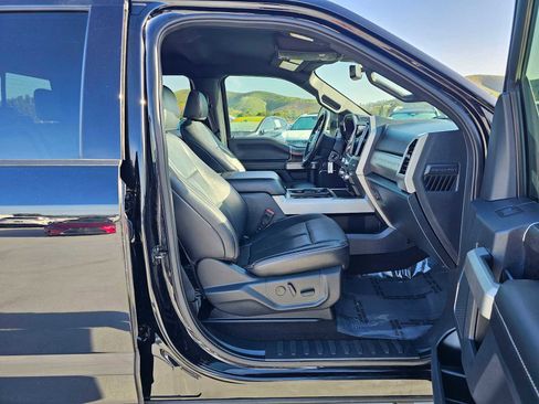 Used 2022 Ford F250 Lariat w/ FX4 Off-Road Package AWD/4WD image 10