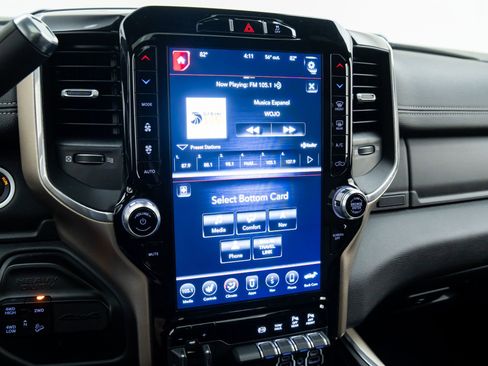 Used 2019 RAM 2500 Laramie image 21