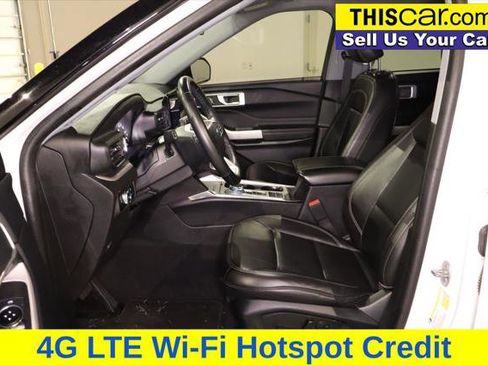 Used 2023 Ford Explorer XLT w/ Equipment Group 202A RWD image 23