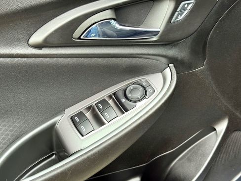 Used 2024 Chevrolet Malibu RS FWD image 15