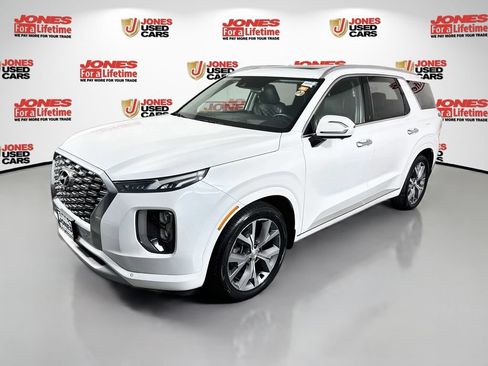 Used 2022 Hyundai Palisade Limited w/ Cargo Package FWD image 14