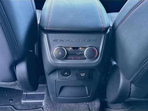 New 2026 Ford Explorer ST-Line w/ ST-Line Street Pack RWD image 25