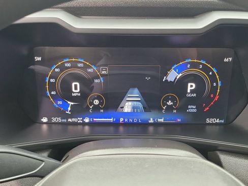 Used 2026 Chevrolet Colorado Trail Boss AWD/4WD image 7