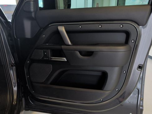 Used 2023 Land Rover Defender 110 Carpathian Edition AWD/4WD image 41