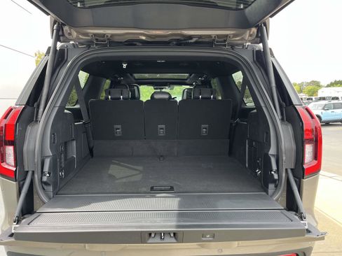 New 2026 Ford Expedition Max Platinum w/ Stealth Appearance Package AWD/4WD image 6